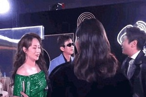 沈腾马丽微博之夜欢乐互动，默契搭档甜度爆表