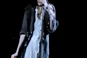肖战孙燕姿演唱会双向奔赴，顶流迷弟细节感动全网
