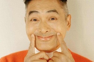 发哥近照曝光！70岁状态惊艳，揭秘港片传奇人生