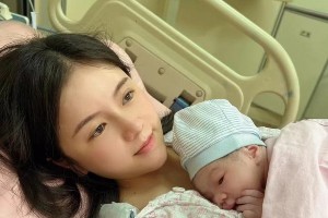 95后网红Aurora官宣四胎得子，五年生四胎引争议